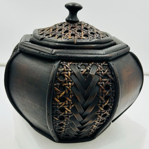Vintage Chinese Woven Bamboo Wooden 8" Basket Box Trinket Stash Dark Brown w Lid - Picture 1 of 7